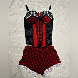 Queen of hearts, Halloween costume